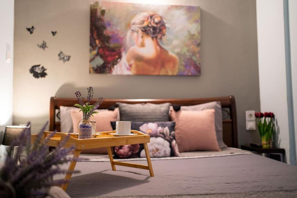 Elenis Cozy Apartment Larissa Bagian luar foto